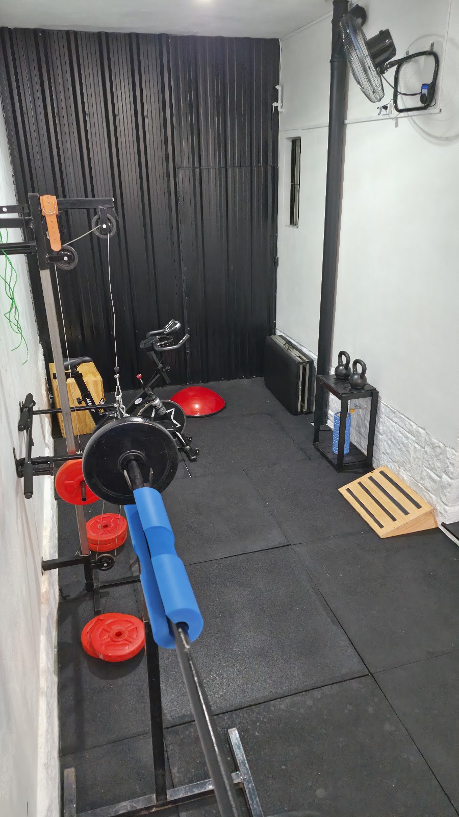 Equipos de entrenamiento y rehabilitación
